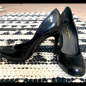 Jessica Simpson Pumps